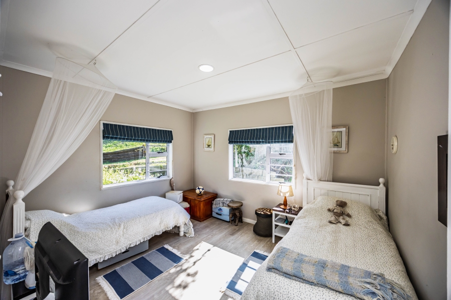 4 Bedroom Property for Sale in Cosy Corner Eastern Cape